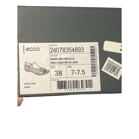 Ecco Pewter / Metallic Charcoal Gray T Strap Sandals Women's Size 38 7 7.5 Good - Picture 3 of 11
